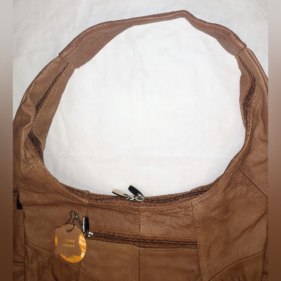 Large Genuine Leather Handcrafted Hobo Style Purse - Picture 2 of 7